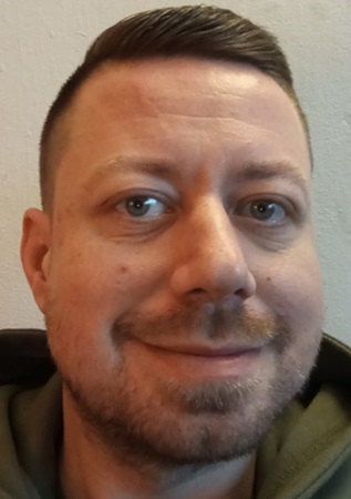 Piotr Polański - instruktor informatyki prowadzący kursy AI z dojazdem